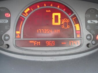 Renault Grand Modus 1,2 16V - 13