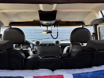 Land rover Defender 2,4 - 13