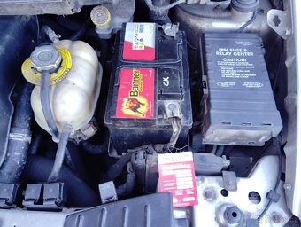 Chrysler Grand Voyager -2,5 CRD-105kW - 13