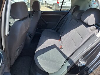Volkswagen Golf 1.4i 16V 55KW Comfort, Nový servis - 13