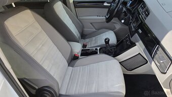VW Touran Highline 1.4 TSI 110 kw manuál 6.st - 13