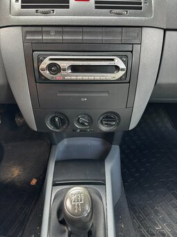 Škoda Fabia 1.4MPi 50kW, Tažné, Nová STK - 13