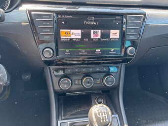 Škoda Superb combi 2.0tdi 110kw manual , Webasto dálkové - 13