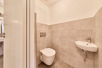 Prodej bytu 3+kk s balkonem (sprchový kout) - 13