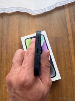 iPhone 14 Midnight, 128 GB - 13