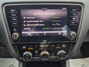 MONDEO 2,0 138kW VIGNALE PANORAMA MASÁŽ 2022 ČR 43tkm - DPH - 13