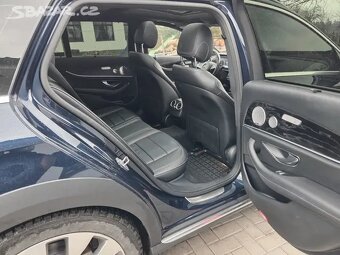 MB E 220d 4Matic,AllTerrain,Tažné,Webasto,Kamera - 13