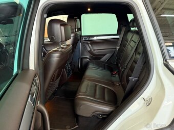 Touareg 4.2 V8 TDi R-line FL koup. CZ po servisu odpočet DPH - 13
