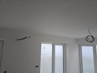 Prodej rodinného domu 150 m2, 5+kk, pozemek 400 m2, v obci D - 13