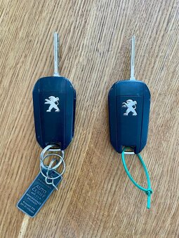 PEUGEOT 3008 II 2017 1.2 E-THP 96kW, - 13
