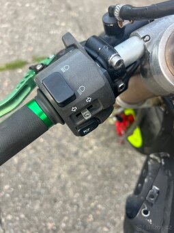 Kawasaki zx7r mnoho dílů - 13