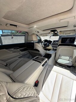BMW 740ld X-drive individual - 13