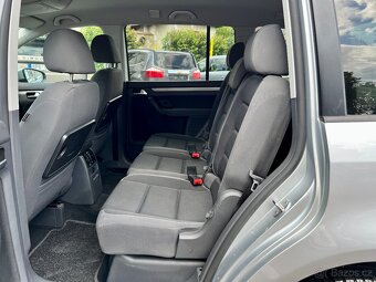 VW Touran 1.4 TSI 103kW 7 míst,Servis,Navi - 13
