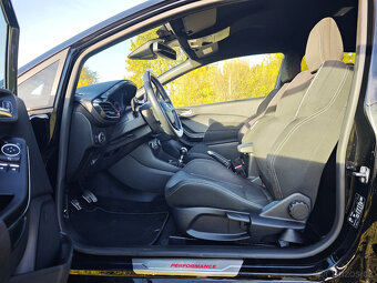 Ford Fiesta MK8 ST,1.5 147KW,6/2018,17"alu, POUZE 67xxxkm - 13