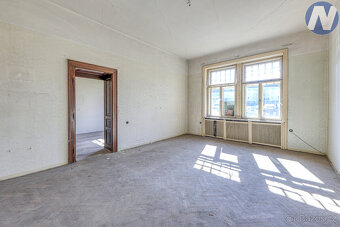 Bartošova vila – noblesní sídlo s rozmanitým potenciálem vyu - 13