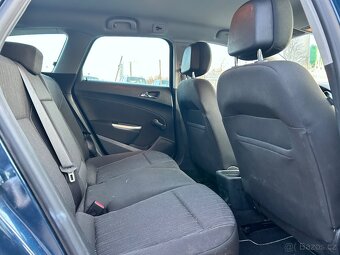 Opel Astra J kombi, najeto 126.908 km, 2 sady kol - 13
