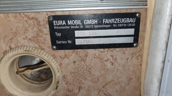 Obytné auto Eura Mobil 590 LSS, 6 míst - 13