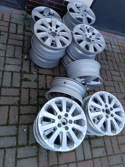 ALU KOLA-PNEU NA RŮZNÉ VOZY 13-14-15-16-17-18-19-20-21 - 13