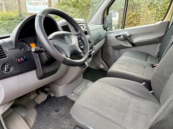 Odtahovka Mercedes Sprinter 519, 3.0CDI 140kw, Tažné 3500kg - 13