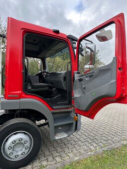 Mercedes Atego 12.220. Nosič kontejneru euro 5 - 13