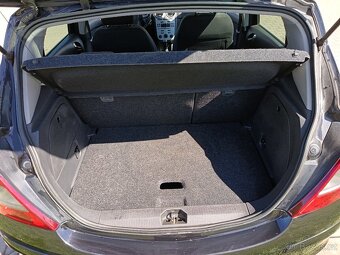 Opel Corsa 1.4 I - 66 kW - Dovoz SRN - Nová STK - 13