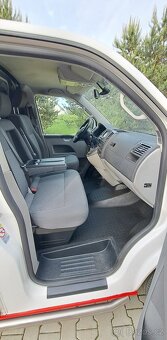 VW T5 Transporter DSG 103kw 2014 - 13