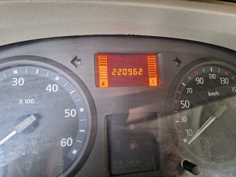 Renault Trafic 2.0 85KW - 13