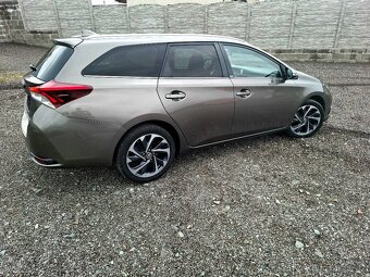 Toyota Auris 1.2turbo benzin,touring, 2017 ,edition sport - 13