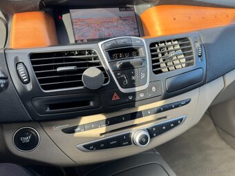 Renault Laguna 2,0 DCI 127 KW INITIALE - 13