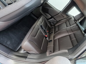BMW i3 REX - full HarmanLED kůže šíbr kamera velká naviagce - 13