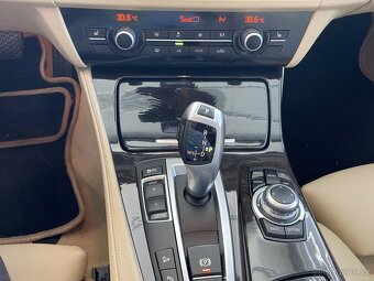 BMW Rad 5 Touring 525d xDrive - 13