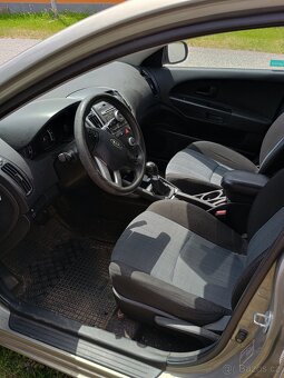 KIA CEED 1.4 LPG, 2010, 66 kW, najeto 155 tisic, STK 10/26 - 13