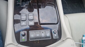 LEXUS LS600HL _ NOVÁ HYBRIDNÁ BATÉRIA - 13