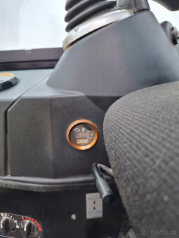 JCB 16 C-1, 2019 super - 13