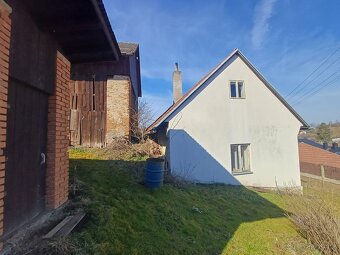 Dům se stodolou - 13