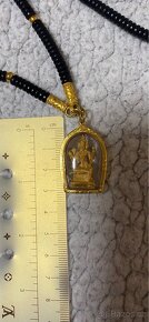 Náhrdelník zlatem spojovaný, amuletové přívěsky, Thajsko - 13
