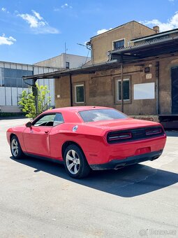 Dodge Challenger, 3.6 V6 227KW na přihlášení USA Ojeté, 2/20 - 13