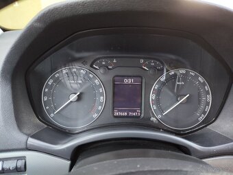 Octavia 1, 6FSI Webasto - 13