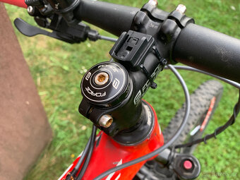 SUPER DĚTSKÉ CELOKARBONOVÉ MTB KOLO - 13