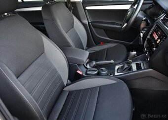 Škoda Octavia 1,6TDI DSG NAVI CARPLAY - 13