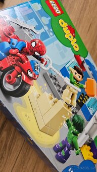 LEGO Duplo 10876 Dobrodružství Spider-Mana a Hulka - 13