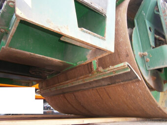 NEPOJÍZDNÝ 10t válec kloub Bomag BW164 AD problém elektro - 13