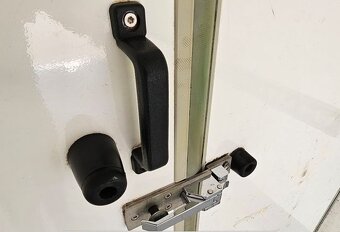 Volvo FL250 - 4x2 - Elektro – chlazení – EURO 6 - 13