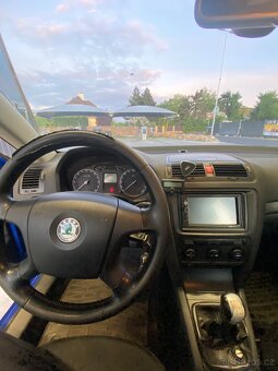 Škoda Octavia II - 13