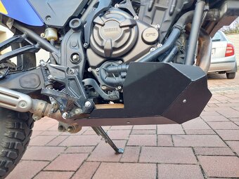 Yamaha Tenere 700 kryt motora - 13