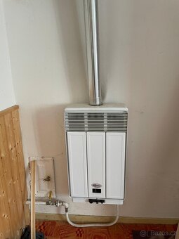 RD 5+1 Rakvice, CP 439 m2, sklep, dvůr - 13