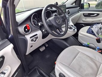 Mercedes benz V class V220d  120KW    2016 - 13