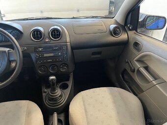 Ford Fiesta 1.3i 44kw pětidveřový, STK 4/2027 - 13