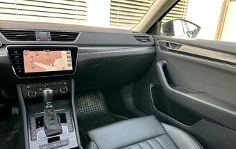 Škoda Superb 2.0l tdi 140kw 4x4 First Edition - 13