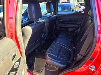 Outlander 2,4 INSTYLE PHEV 4WD AUTOMAT,KAMERA,KŮŽE, TZ, - 13